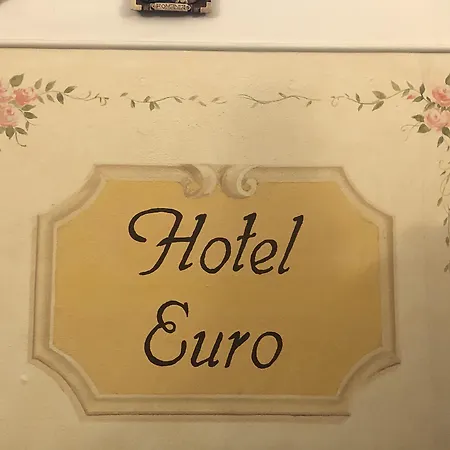 Euro *